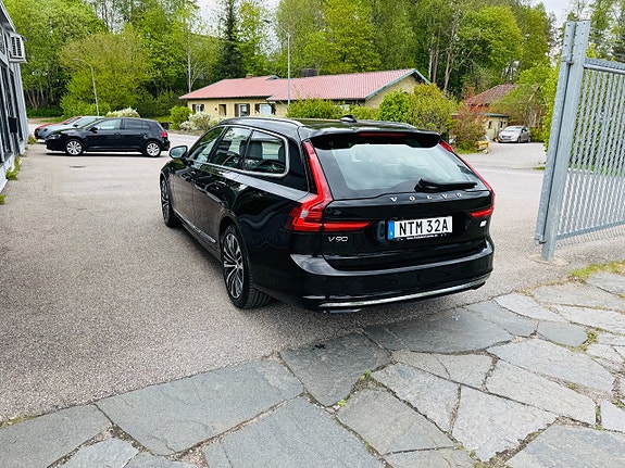 Volvo V90 4 of 5