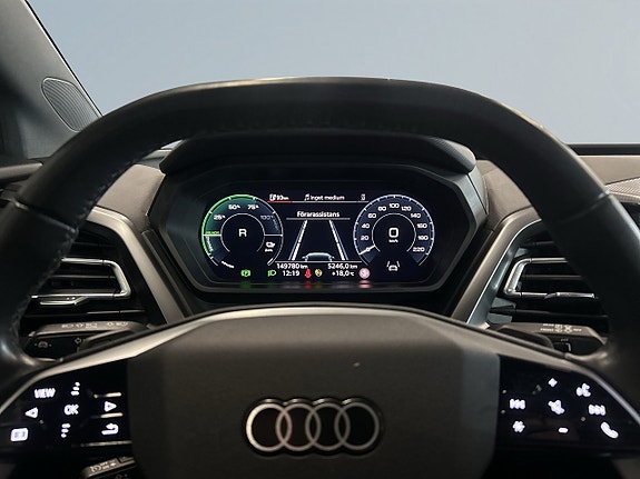 Audi Q4 e-tron 15 of 19