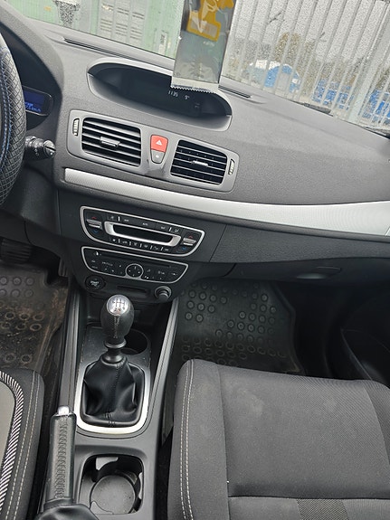 Renault Megane III 5 of 5