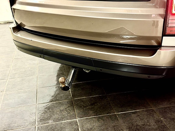 Land Rover Range Rover 27 of 27