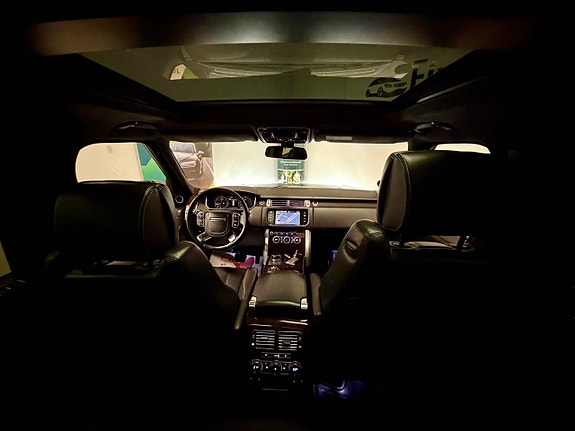 Land Rover Range Rover 5 of 5