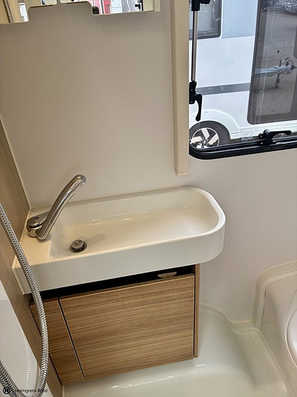 Adria Action 391 PD Pluspaket 10 of 16