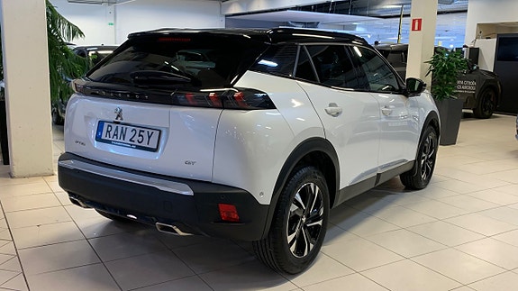 Peugeot 2008 3 of 5