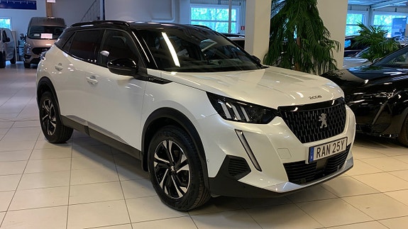Peugeot 2008 4 of 5