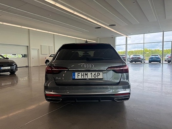 Audi A4 5 of 5