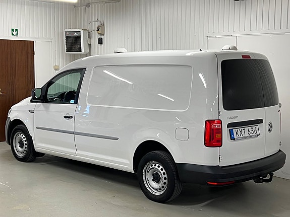 Volkswagen Caddy Maxi 2 of 5
