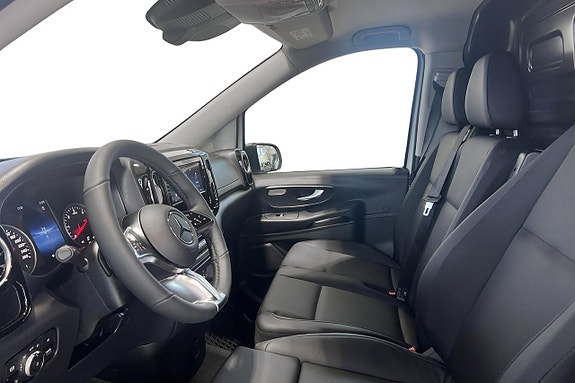 Mercedes-Benz Vito 119 11 of 18