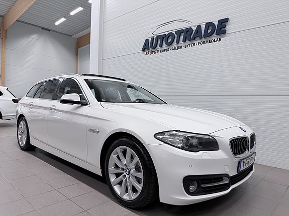 BMW 520d 4 of 5