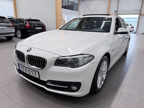 BMW 520d 3 of 5