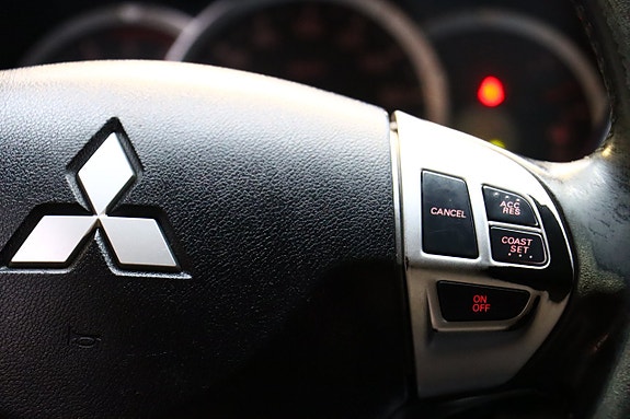 Mitsubishi L200 18 of 25