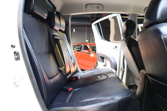 Mitsubishi L200 12 of 25