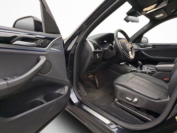 BMW iX3 12 of 30