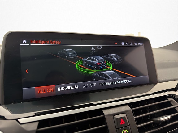 BMW iX3 26 of 30
