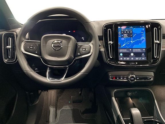 Volvo EX40 5 of 5