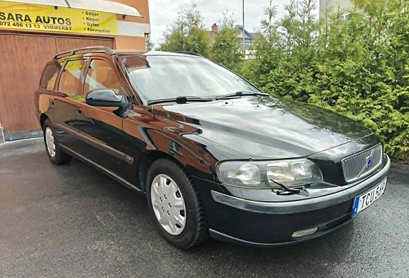 Volvo V70 17 of 17