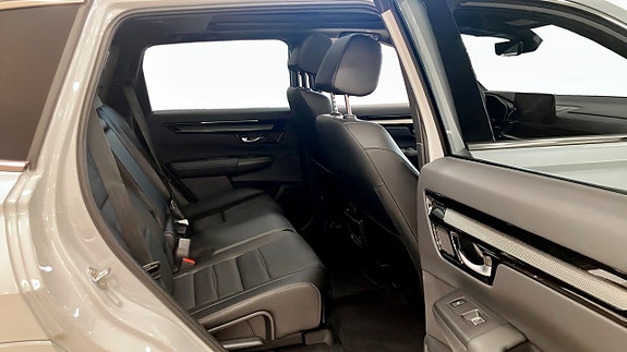 Honda CR-V 5 of 13