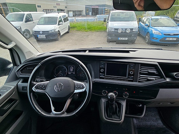 Volkswagen Transporter 7 of 9