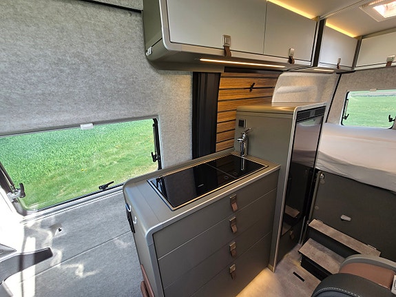 Hymer Grand Canyon S Xperience 7 of 19