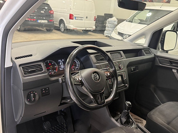 Volkswagen Caddy 6 of 17