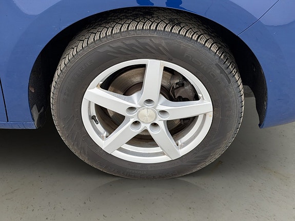 Mercedes-Benz T180 27 of 27