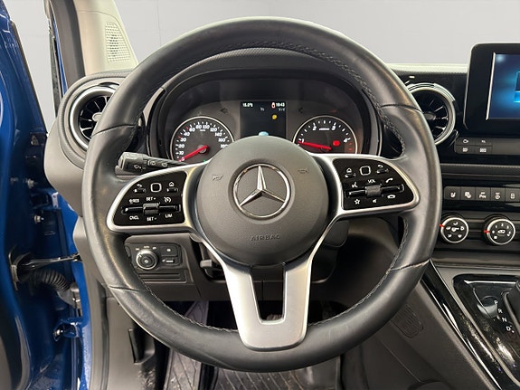 Mercedes-Benz T180 14 of 27