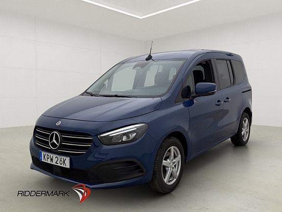 Mercedes-Benz T180 3 of 27