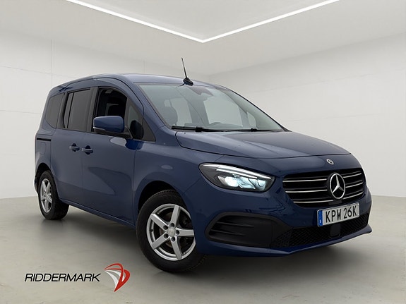 Mercedes-Benz T180 3 of 27