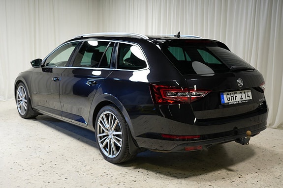 Skoda Superb 5 of 5
