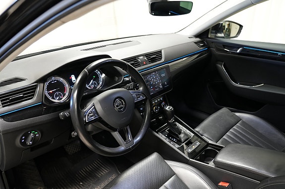 Skoda Superb 7 of 18