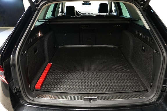 Skoda Superb 17 of 18