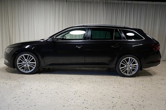 Skoda Superb 6 of 18
