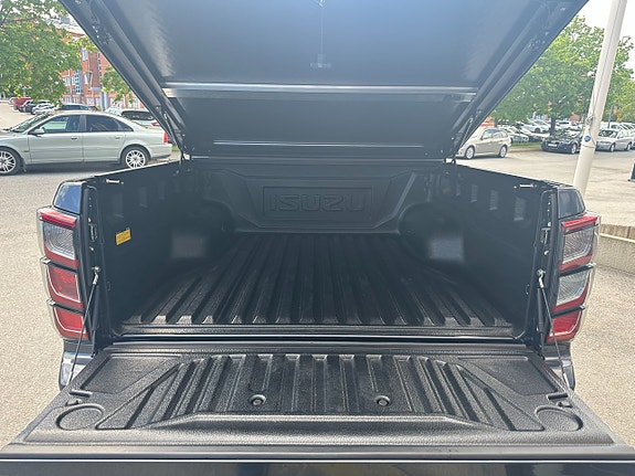 Isuzu D-max 8 of 22