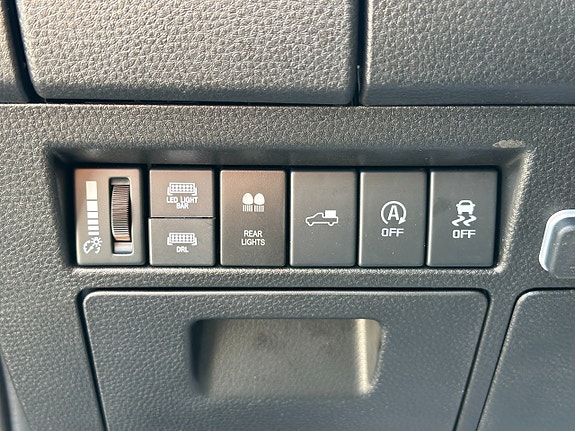 Isuzu D-max 13 of 22
