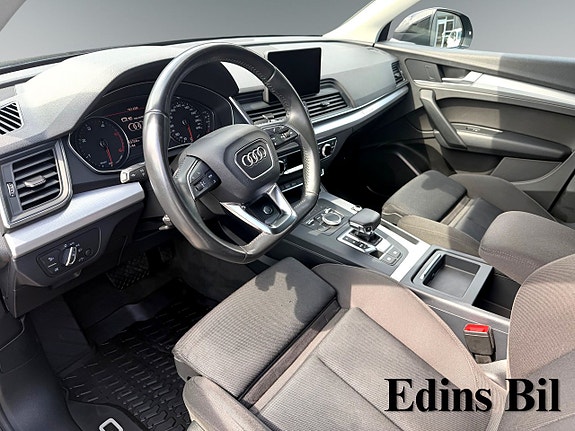 Audi Q5 4 of 5