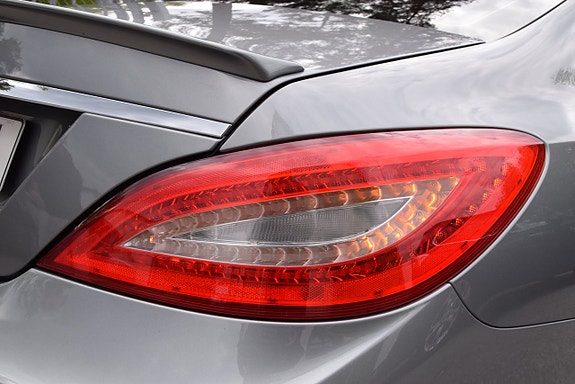 Mercedes-Benz CLS500 21 of 24
