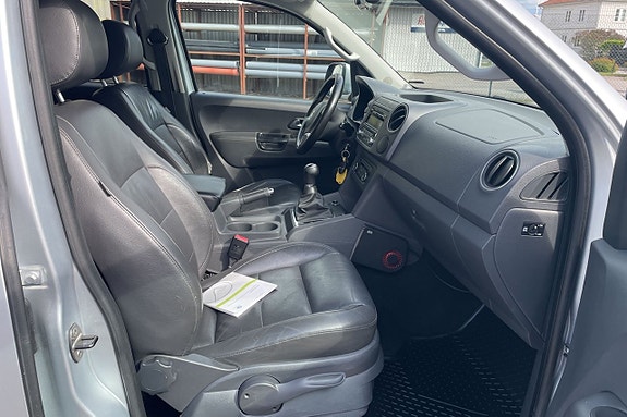 Volkswagen Amarok 14 of 20