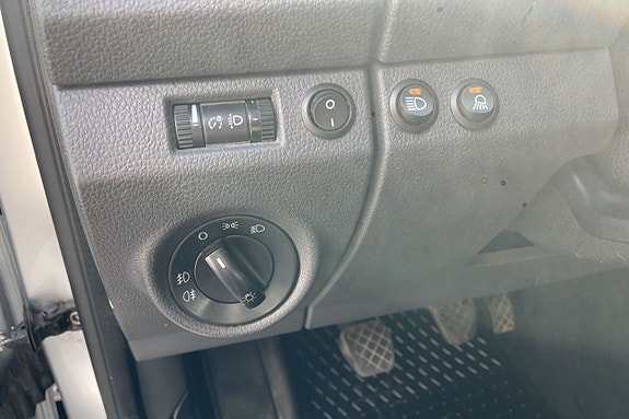 Volkswagen Amarok 13 of 20