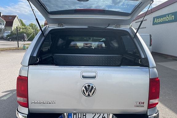 Volkswagen Amarok 17 of 20