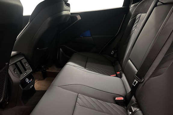 BMW X3 11 of 18