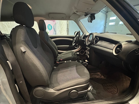 MINI Clubman Cooper 10 of 12