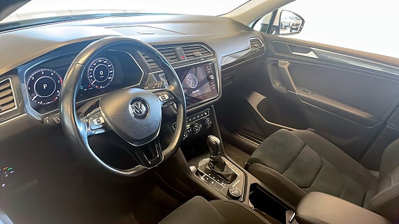 Volkswagen Tiguan Allspace 7 of 14