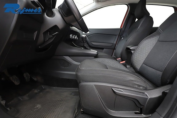 Renault Captur 5 of 5