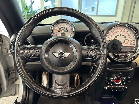MINI Roadster Cooper S 8 of 10