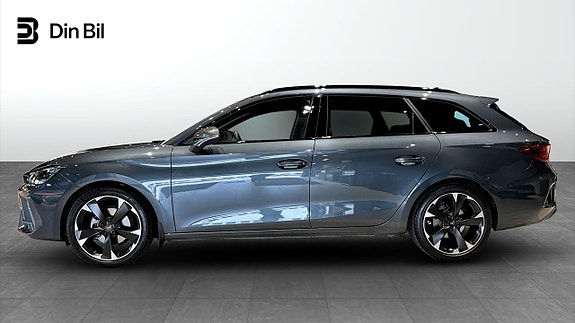 Cupra Leon 2 of 5