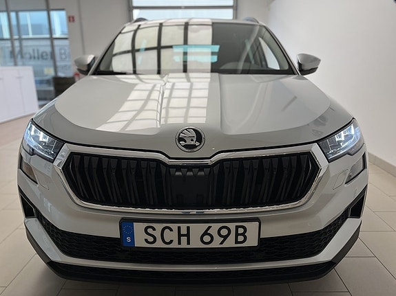 Skoda Karoq 2 of 5