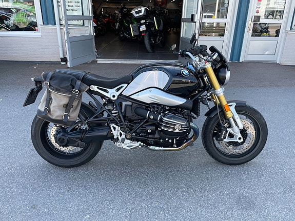 BMW R Nine T