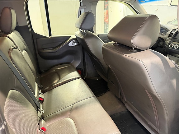 Nissan Navara 10 of 17