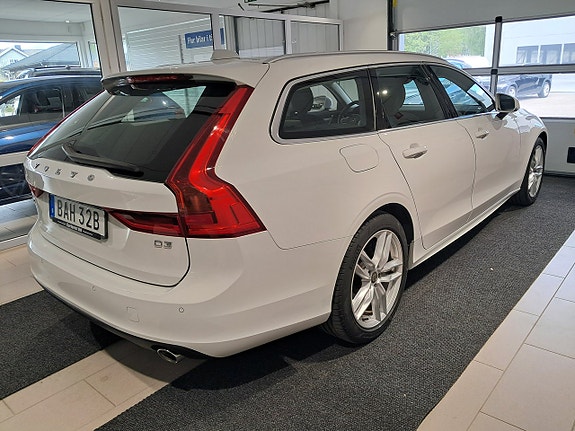 Volvo V90 5 of 7