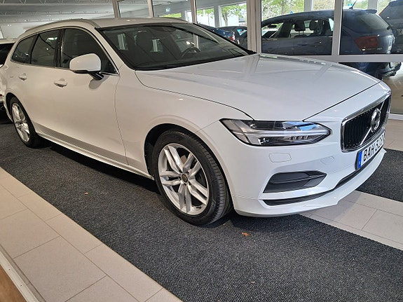 Volvo V90 3 of 7