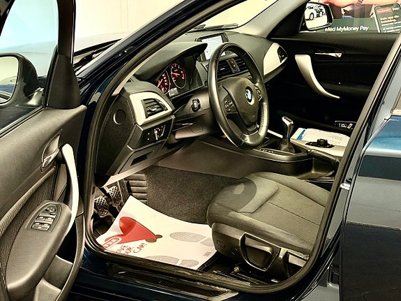 BMW 116d 8 of 17